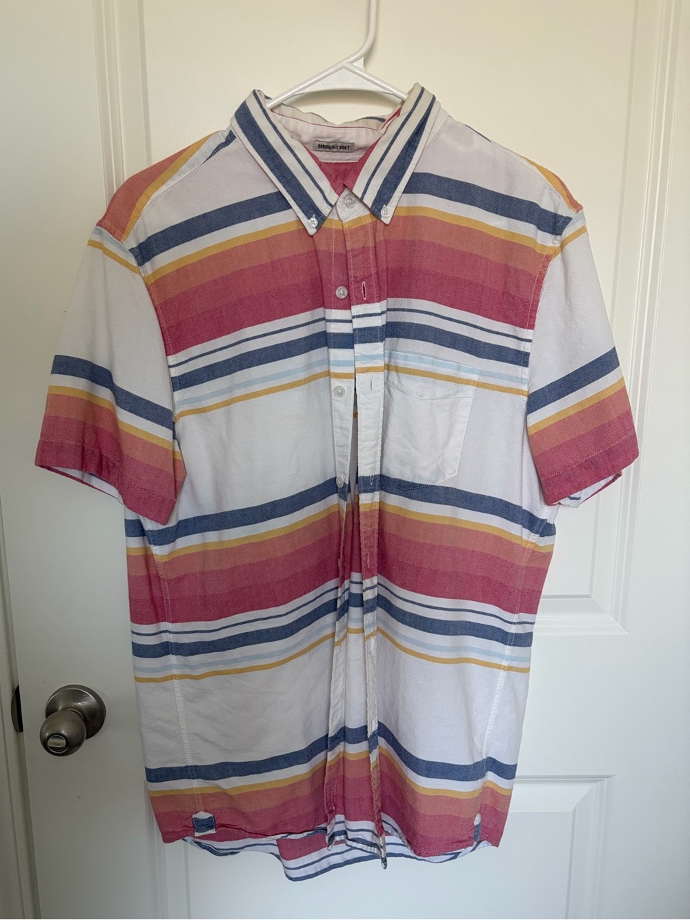 Men’s Causal Button Down Shirt